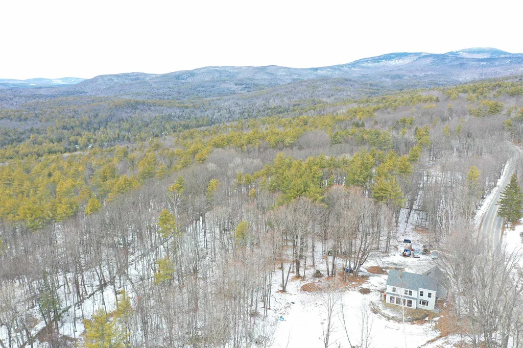 585 Kearsarge Mountain Road Warner NH 03278