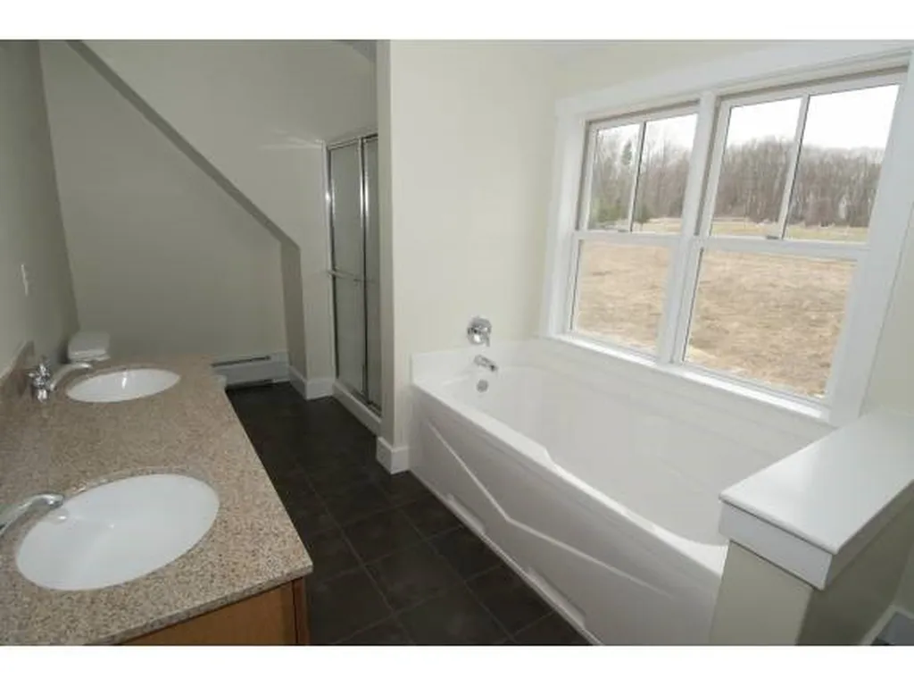 246 Phelps Road Barre Town VT 05641