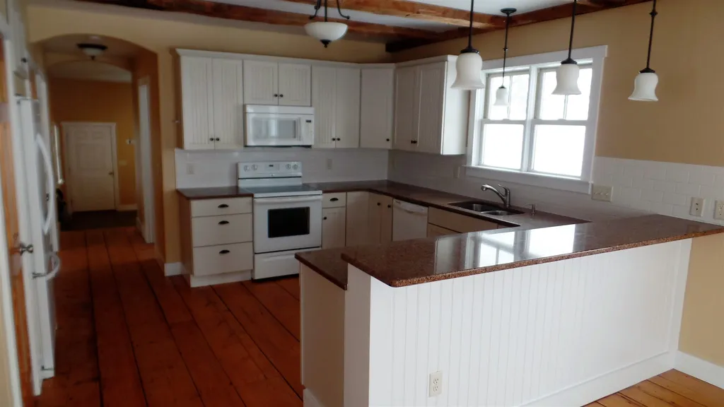 246 Phelps Road Barre Town VT 05641