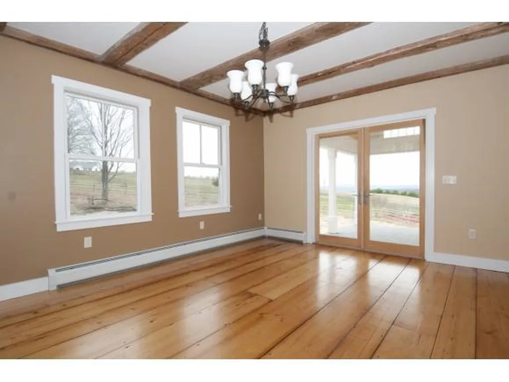 246 Phelps Road Barre Town VT 05641