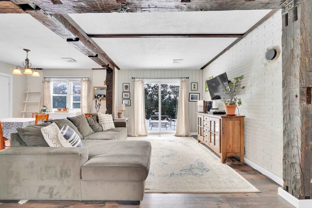 6 George Street Winooski VT 05404