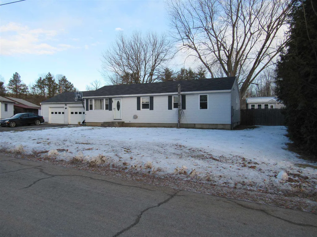 68 Hinsdale Heights Hinsdale NH 03451
