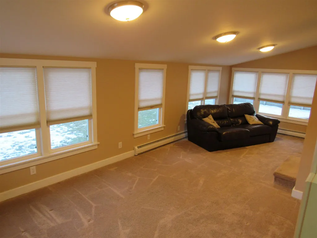 68 Hinsdale Heights Hinsdale NH 03451