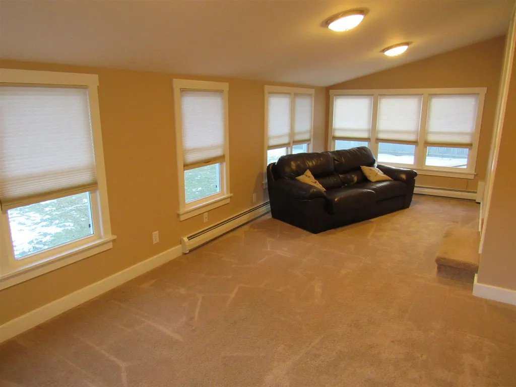 68 Hinsdale Heights Hinsdale NH 03451