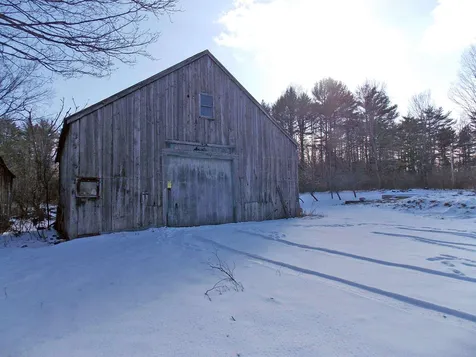 159 School Street Effingham NH 03882