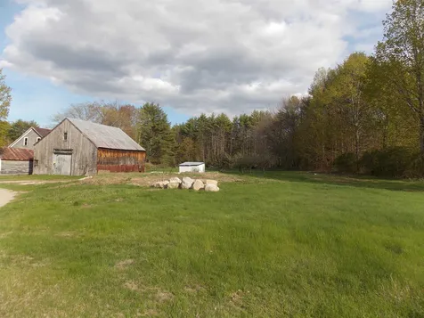 159 School Street Effingham NH 03882