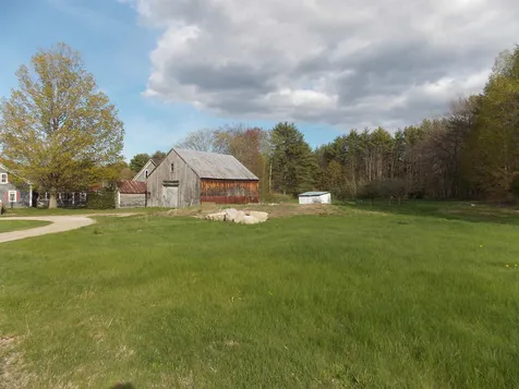 159 School Street Effingham NH 03882