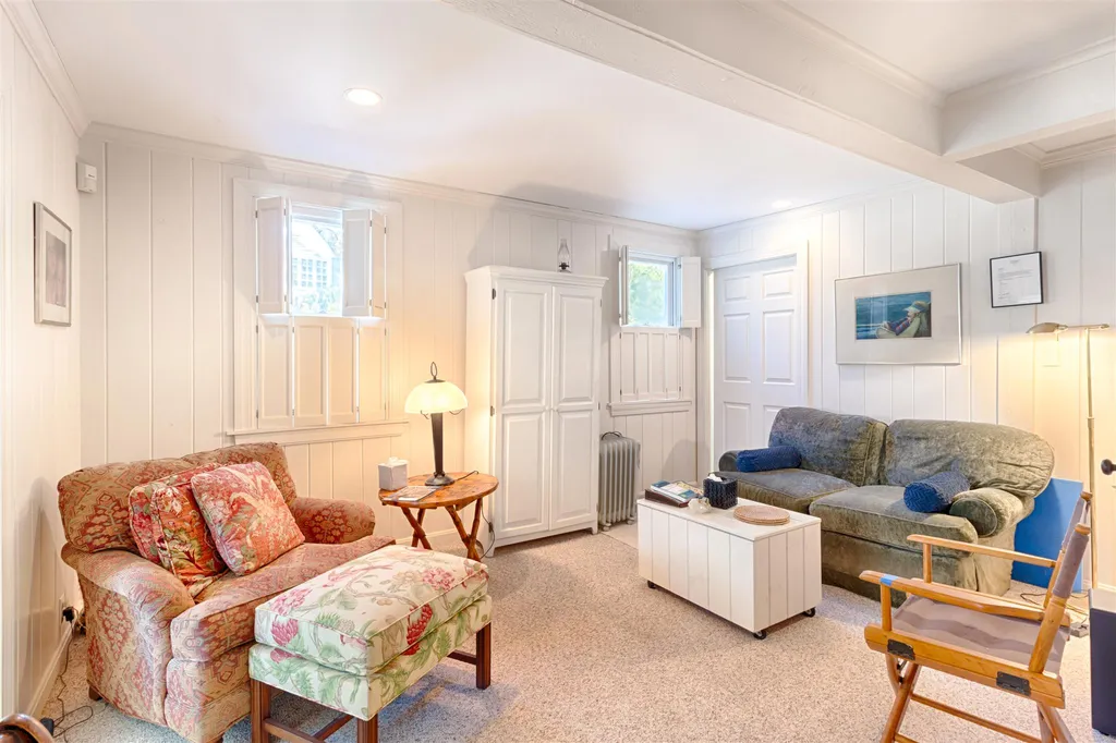 371 Wentworth Road Brookfield NH 03872