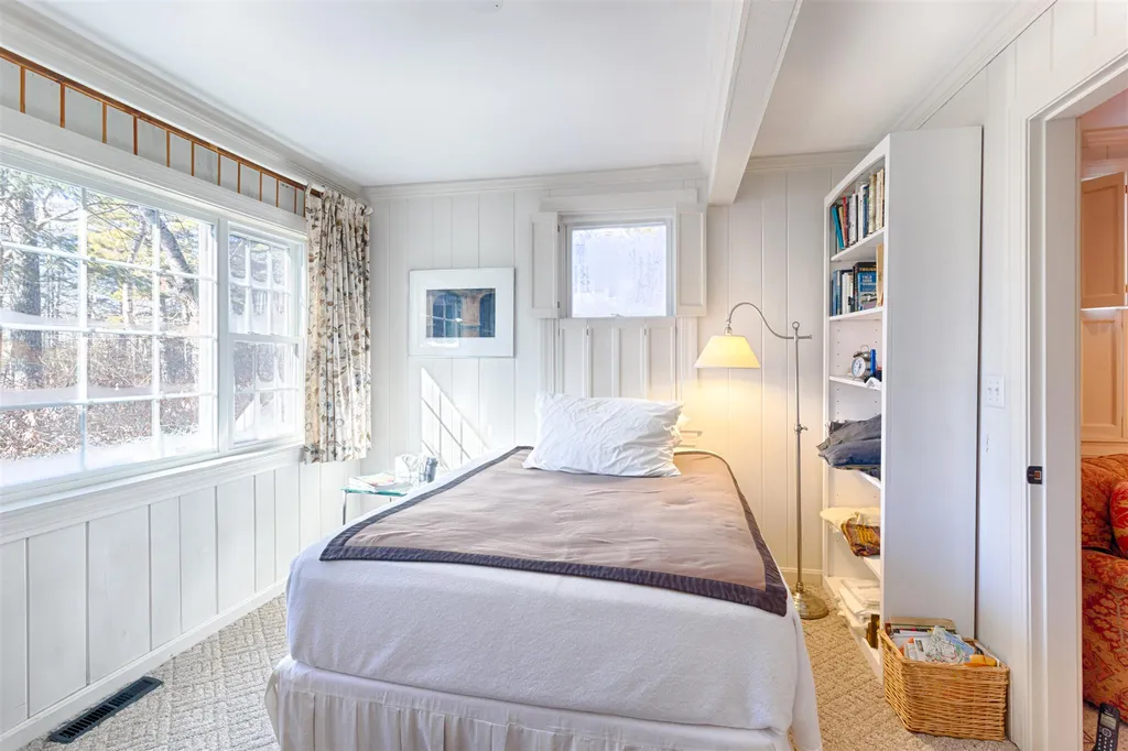 371 Wentworth Road Brookfield NH 03872