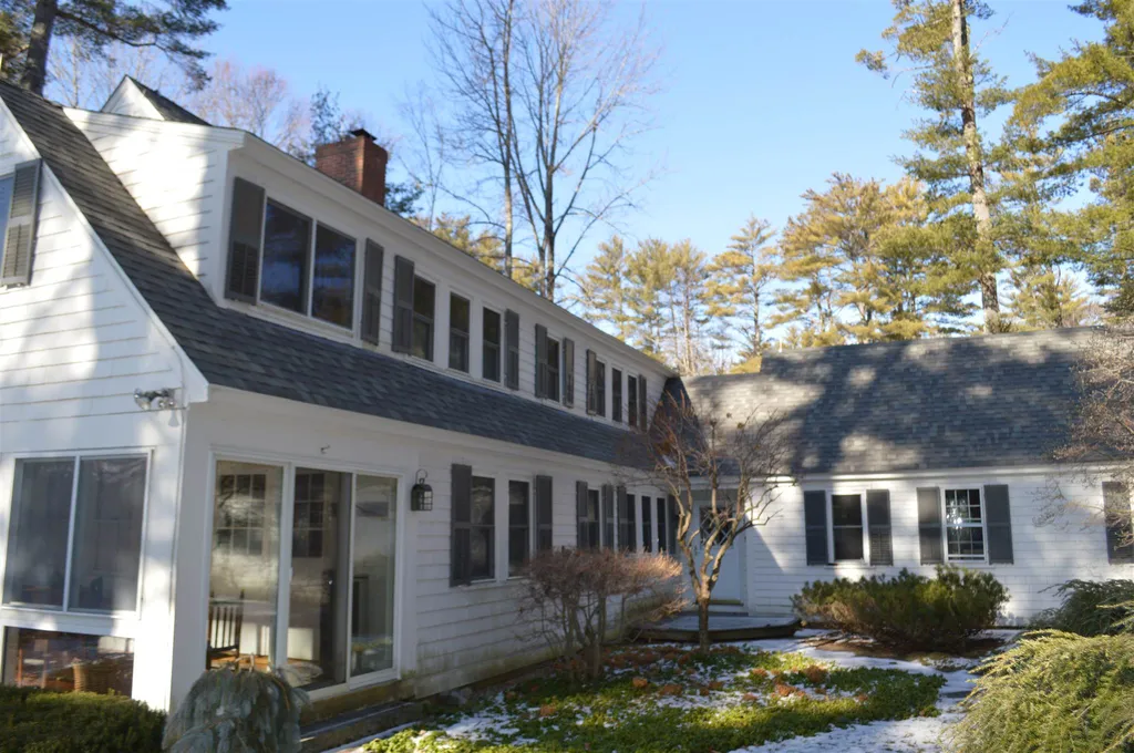 371 Wentworth Road Brookfield NH 03872
