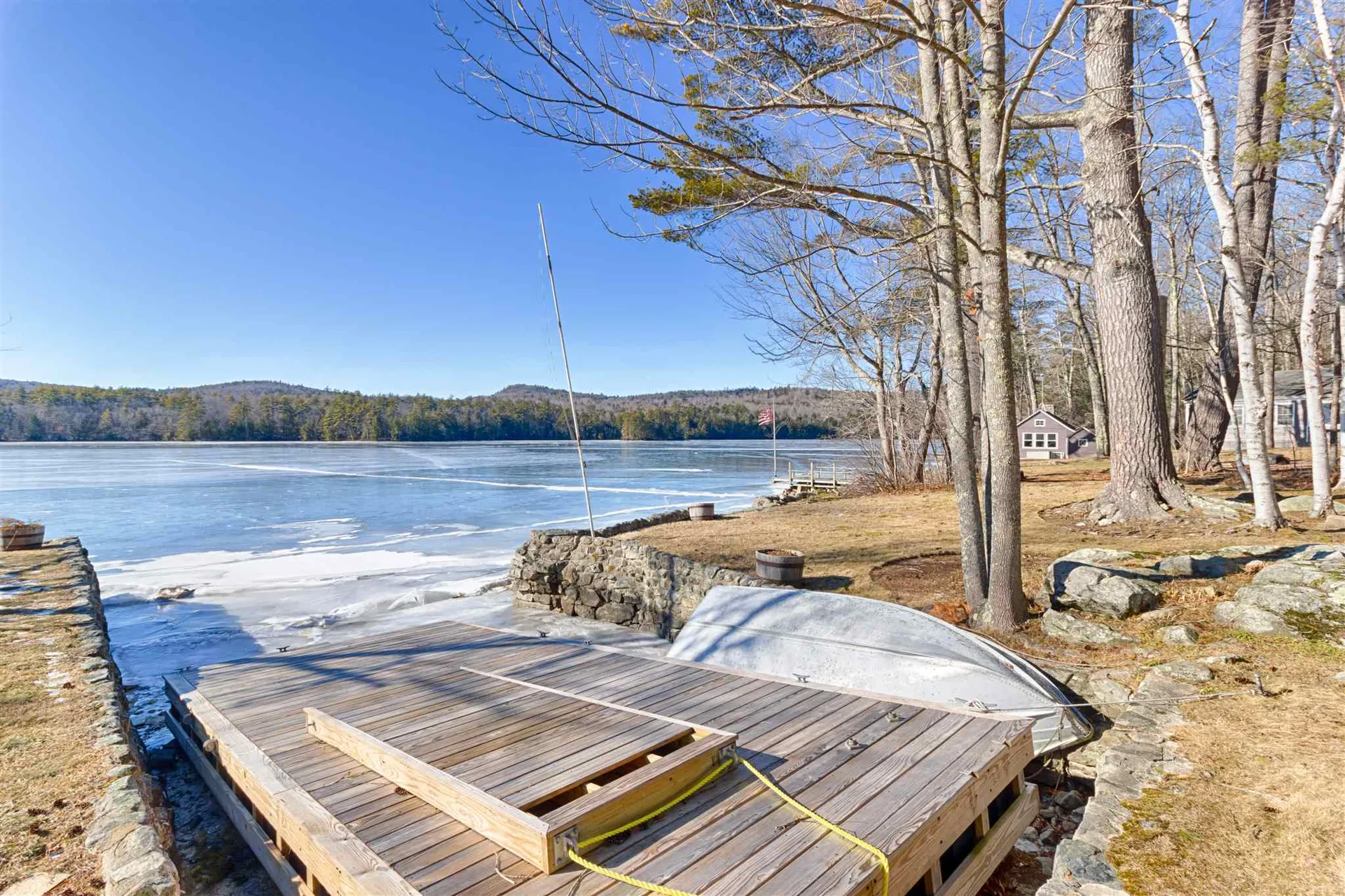 371 Wentworth Road Brookfield NH 03872