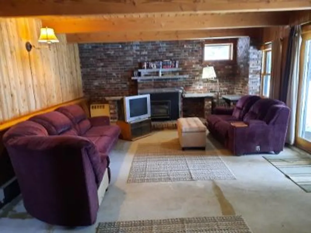 514 Back Lake Road Pittsburg NH 03592