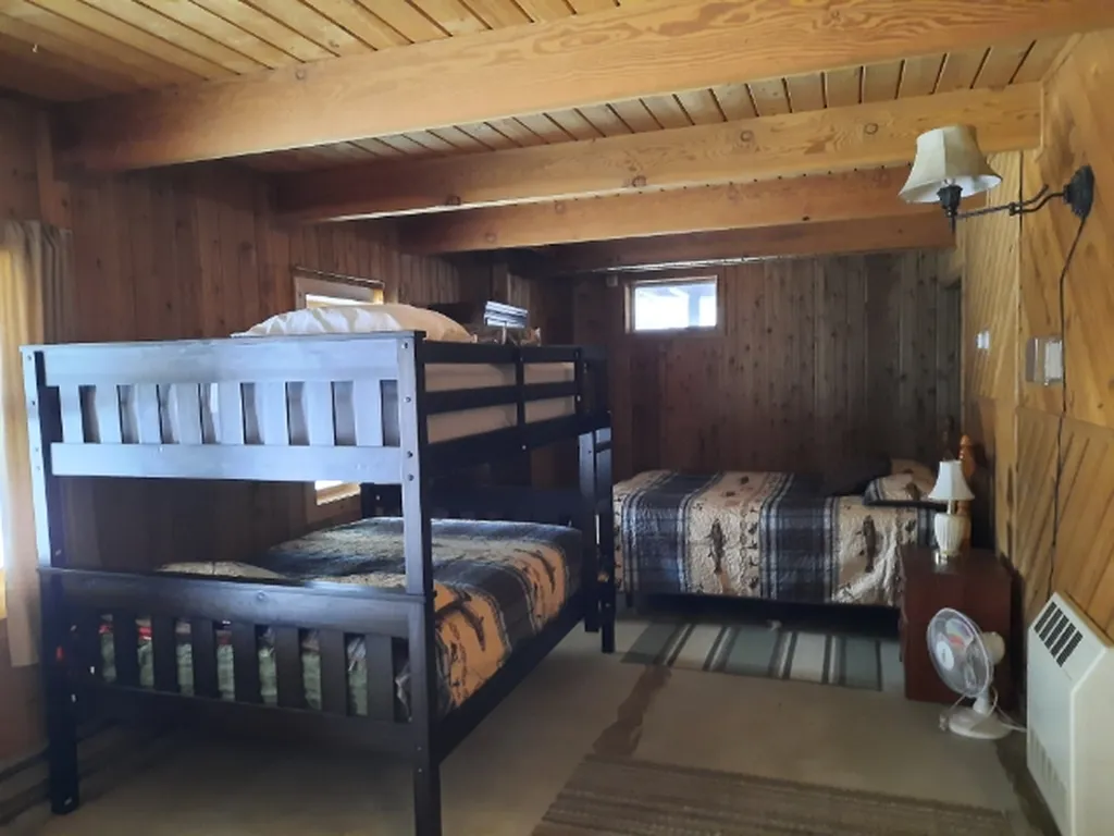 514 Back Lake Road Pittsburg NH 03592