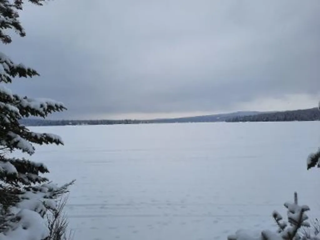 514 Back Lake Road Pittsburg NH 03592