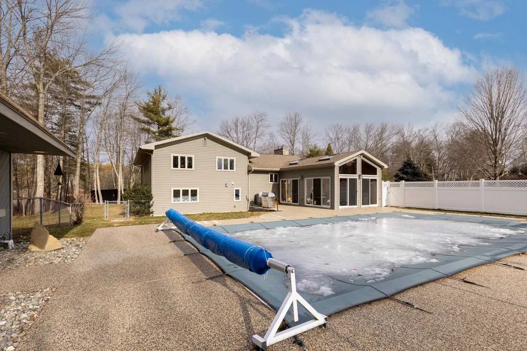 232 Tolend Road Dover NH 03820