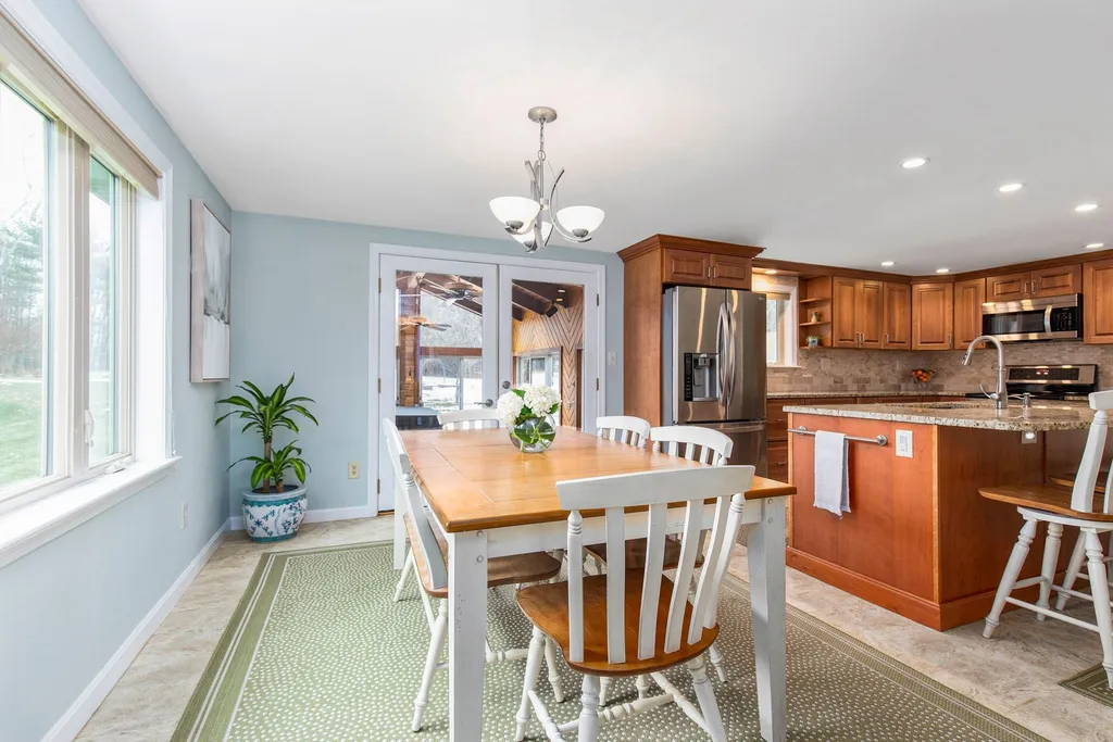 232 Tolend Road Dover NH 03820