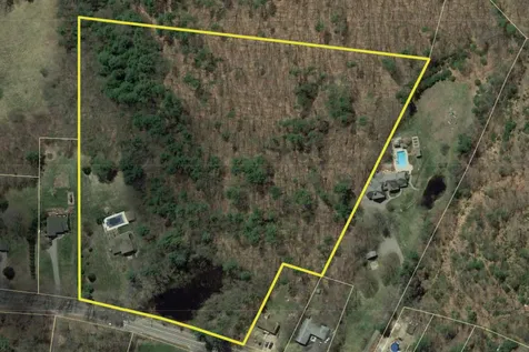232 Tolend Road Dover NH 03820