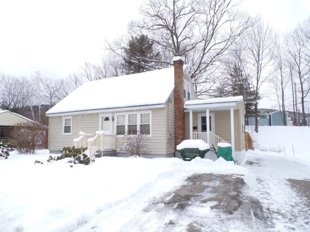 16 Mill Street Gorham NH 03581