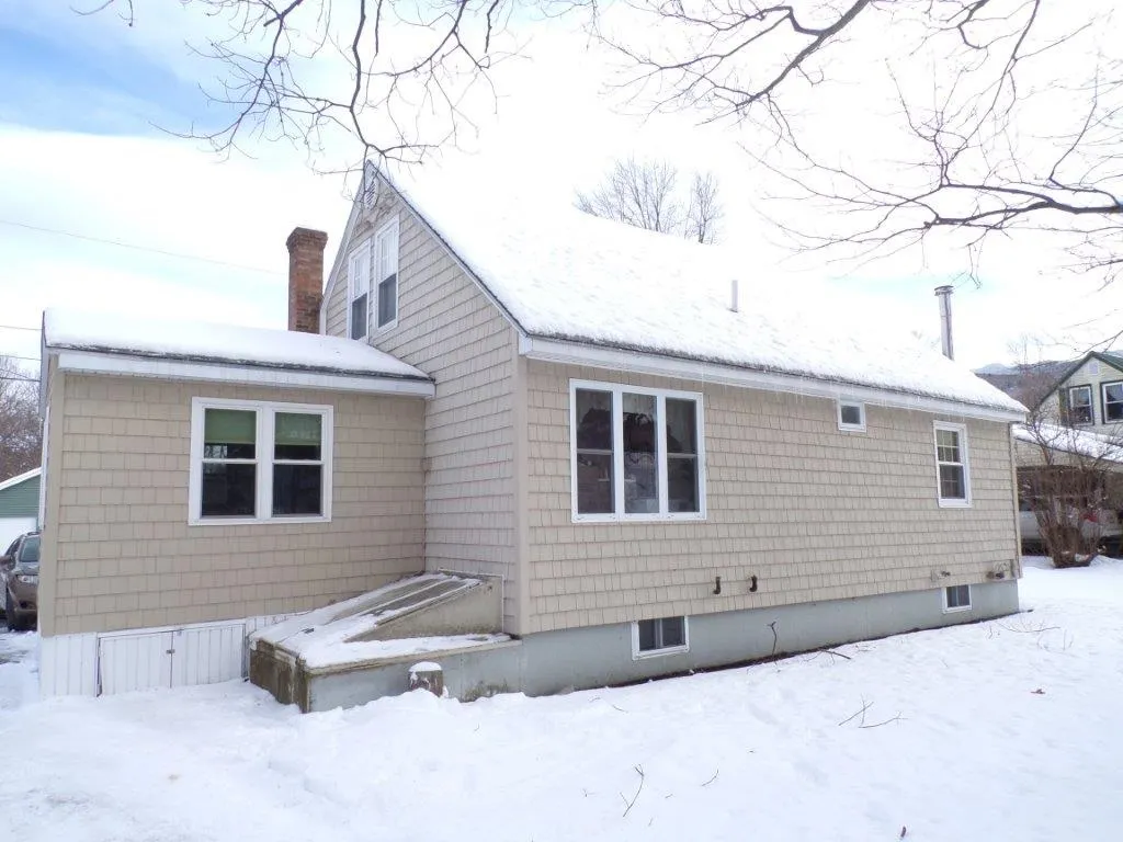 16 Mill Street Gorham NH 03581