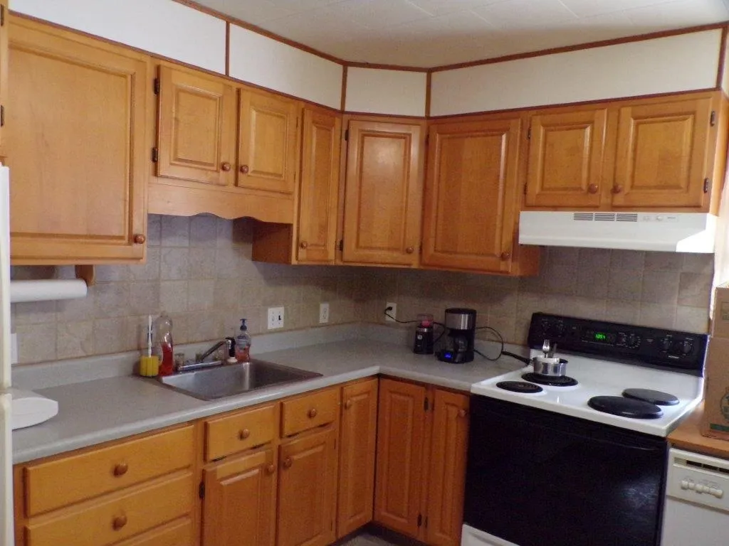 16 Mill Street Gorham NH 03581