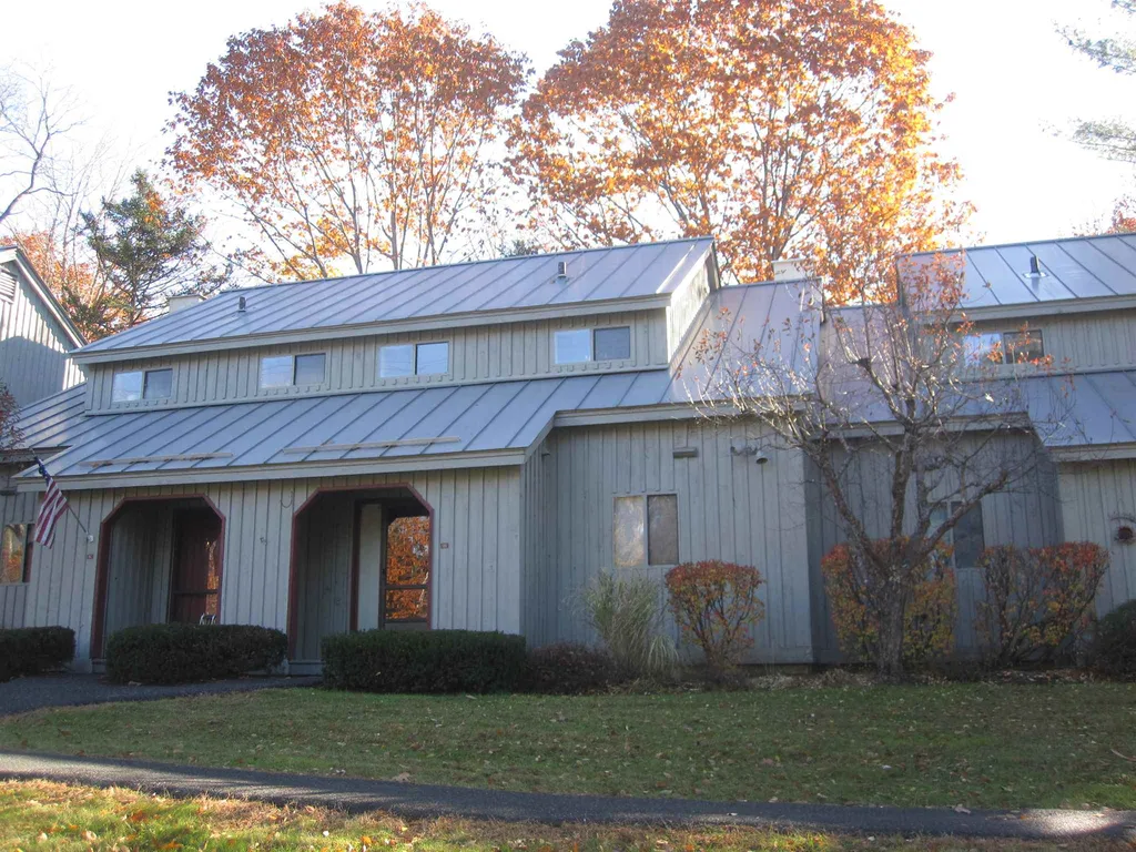 860 Murphy's Road Hartford VT 05059