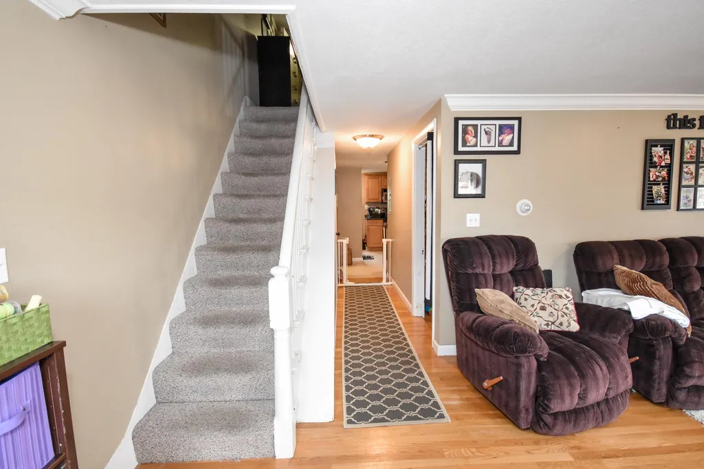 415 Second Street Rollinsford NH 03869