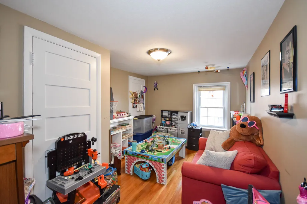 415 Second Street Rollinsford NH 03869