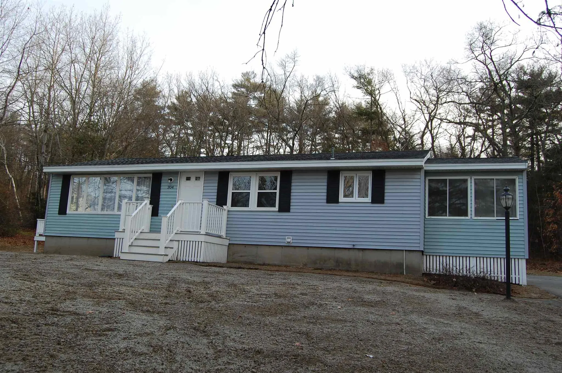 304 Mammoth Road Pelham NH 03076