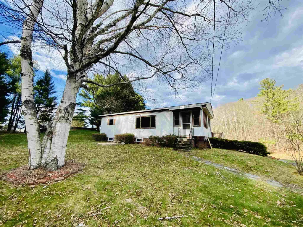 1875 Dothan Road Hartford VT 05001