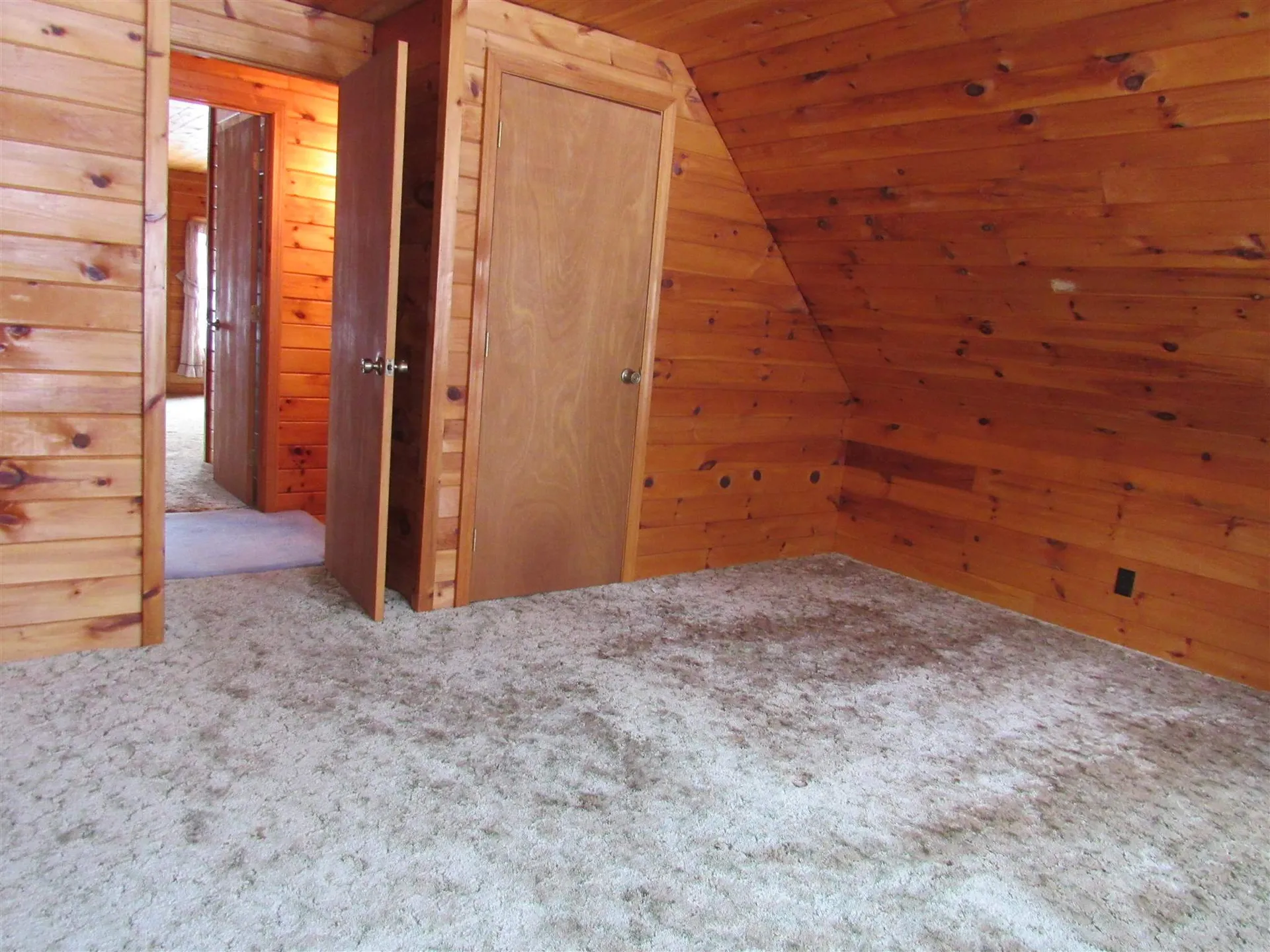 426 Hill Road Dummer NH 03588