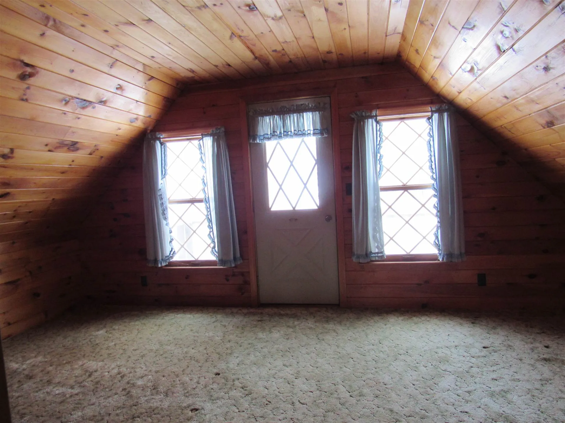 426 Hill Road Dummer NH 03588