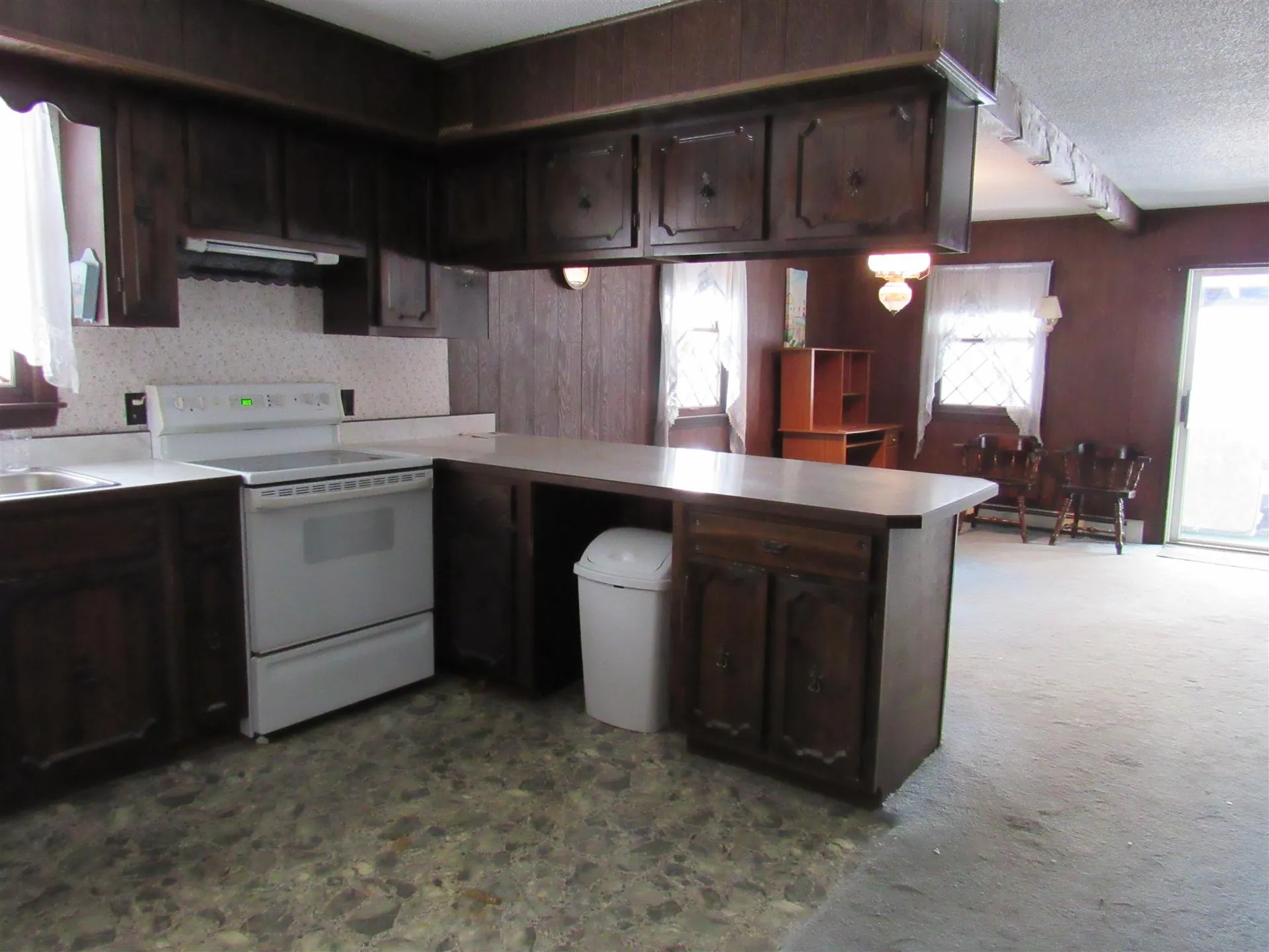 426 Hill Road Dummer NH 03588