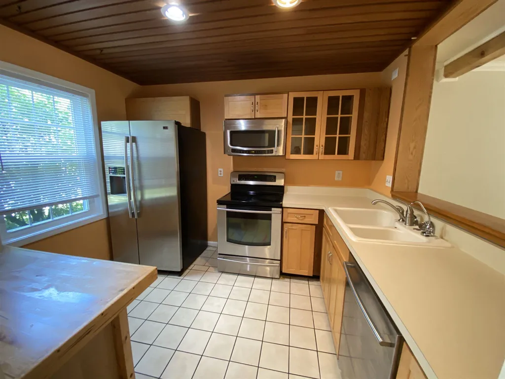 64 Pine Ledge Court Burlington VT 05401