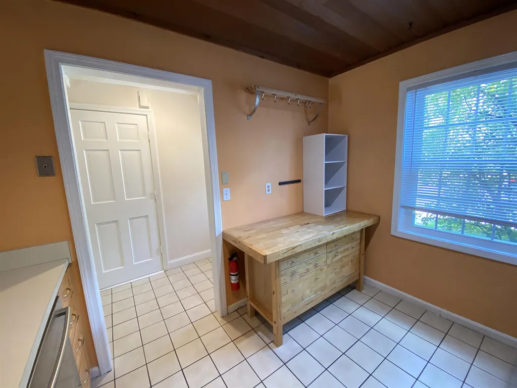 64 Pine Ledge Court Burlington VT 05401