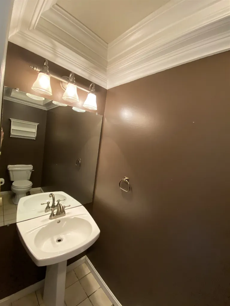 64 Pine Ledge Court Burlington VT 05401