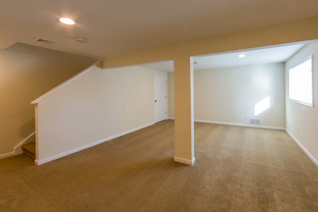 61 Flanders Lane South Burlington VT 05403