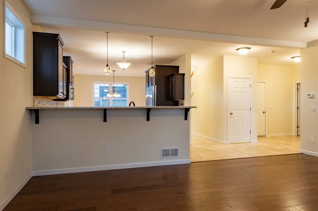 61 Flanders Lane South Burlington VT 05403
