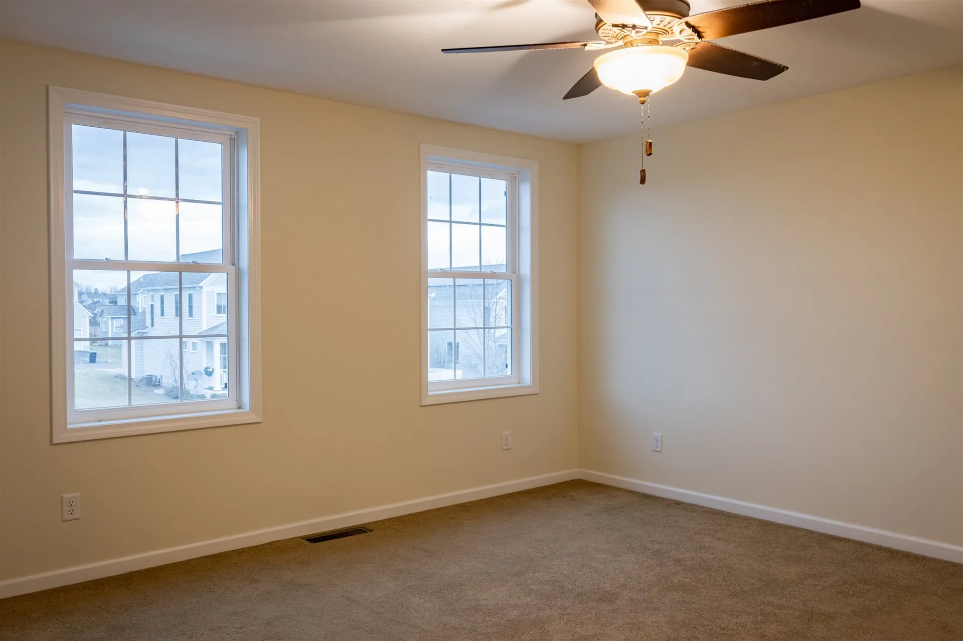61 Flanders Lane South Burlington VT 05403