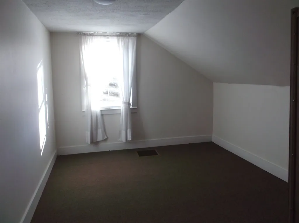 353 Reynolds Road Georgia VT 05478