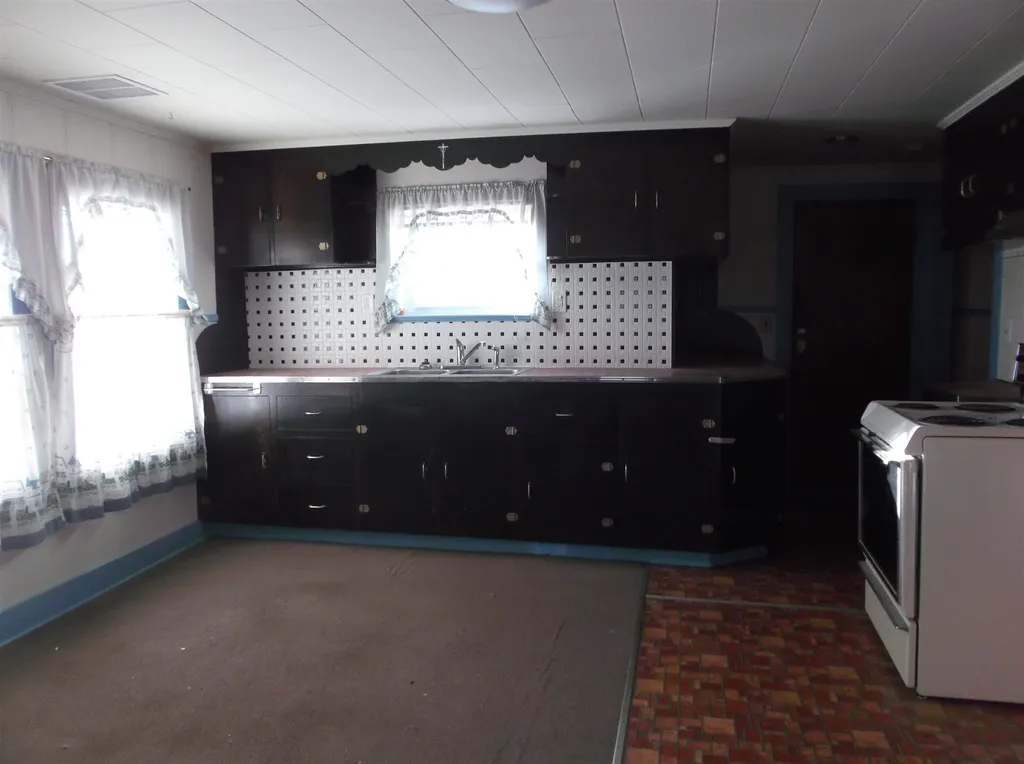 353 Reynolds Road Georgia VT 05478