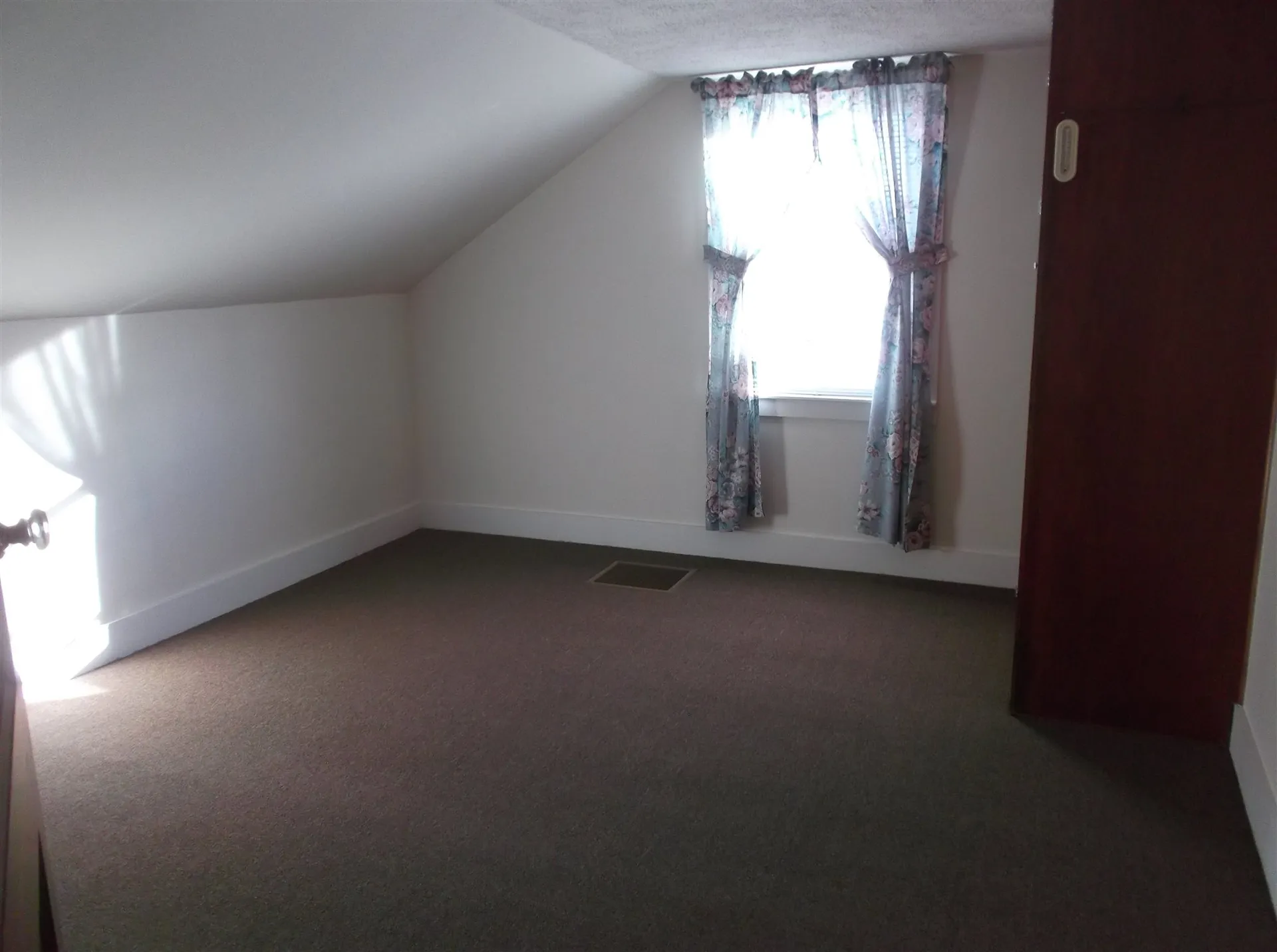 353 Reynolds Road Georgia VT 05478