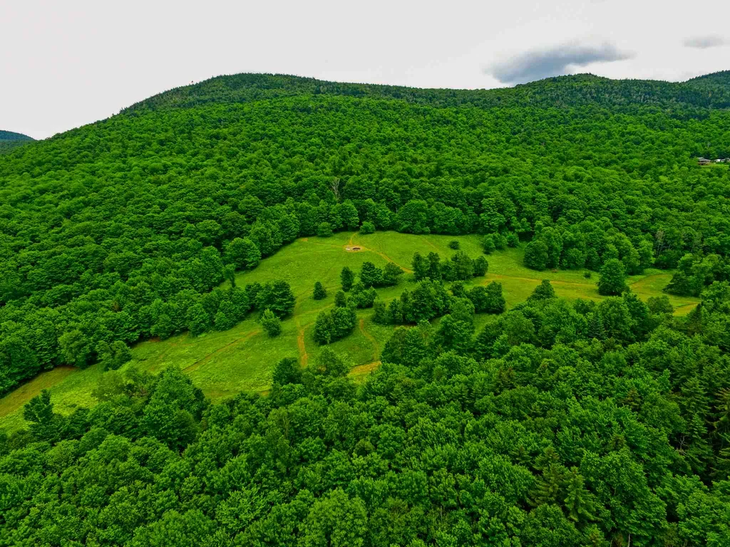 418 Loop Road Warren VT 05674