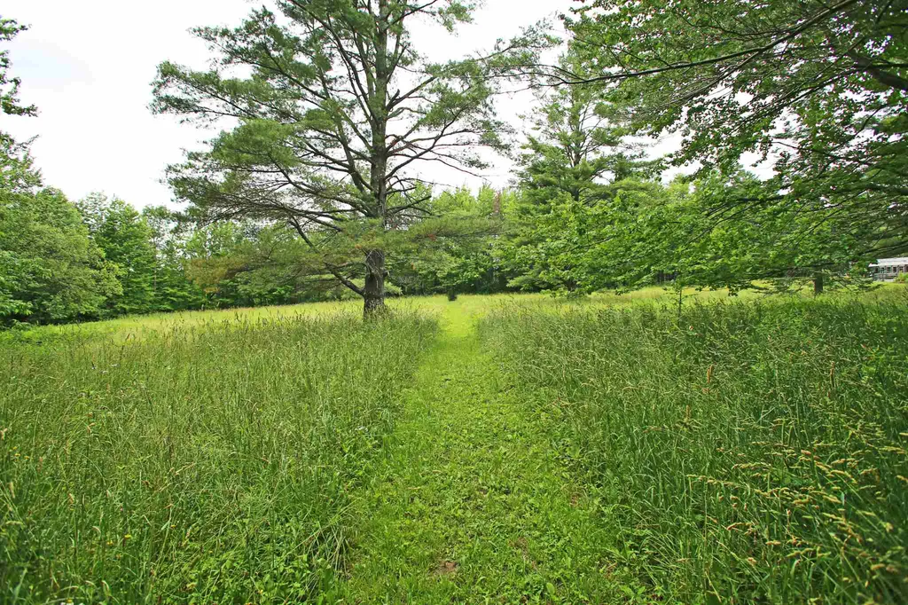 418 Loop Road Warren VT 05674