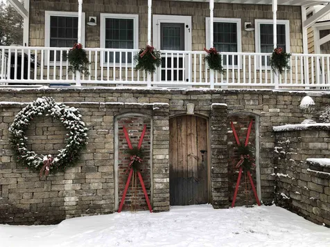 4 Lake Avenue Sunapee NH 03782