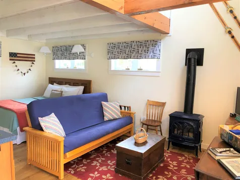 4 Lake Avenue Sunapee NH 03782
