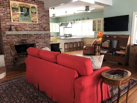 4 Lake Avenue Sunapee NH 03782