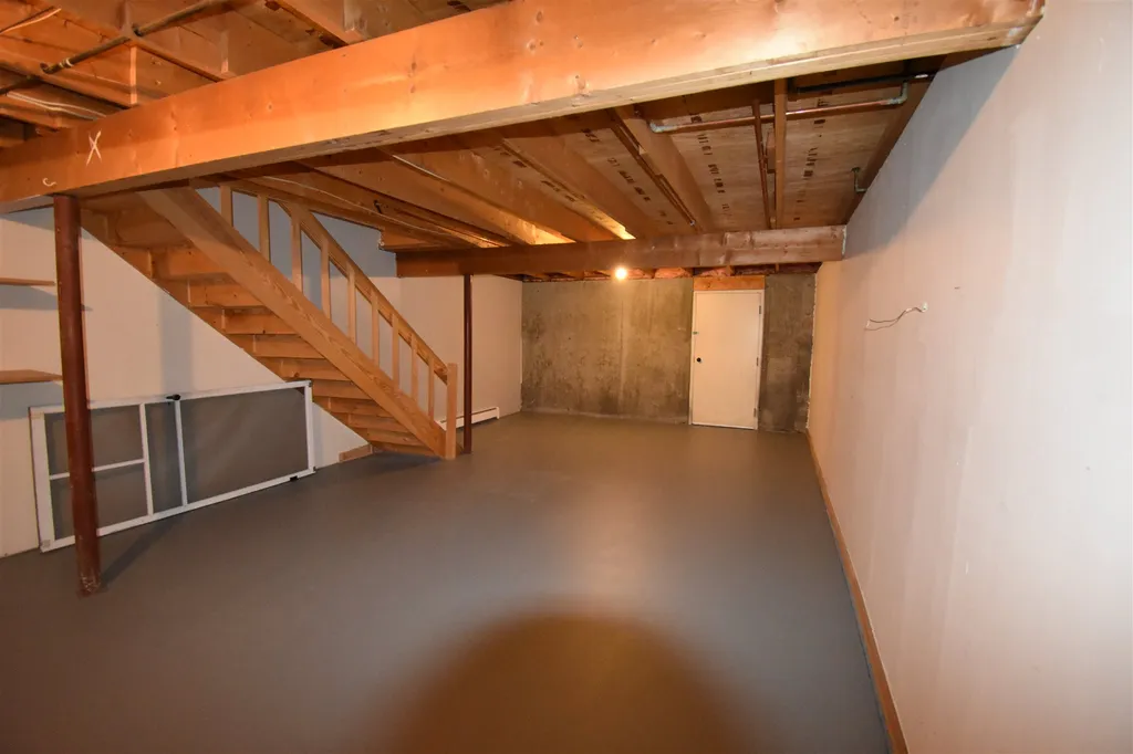 34 Marsten Lane Enfield NH 03748