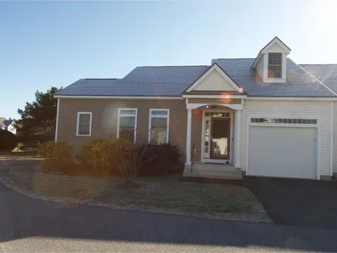 11 Green Field Way Milton VT 05468