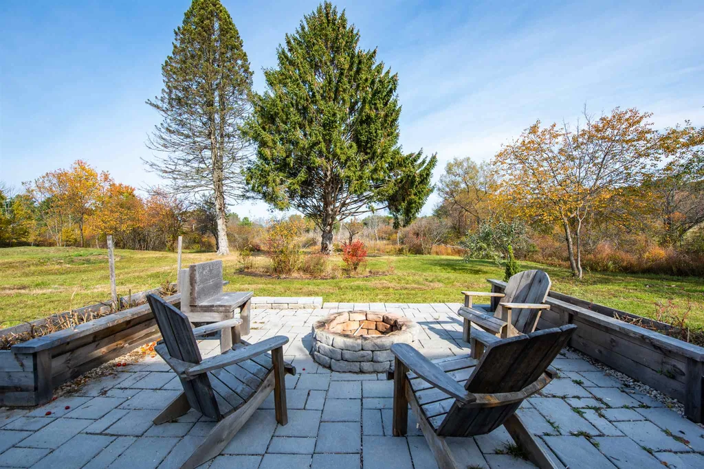 485 Haley Road Kittery ME 03905-5621