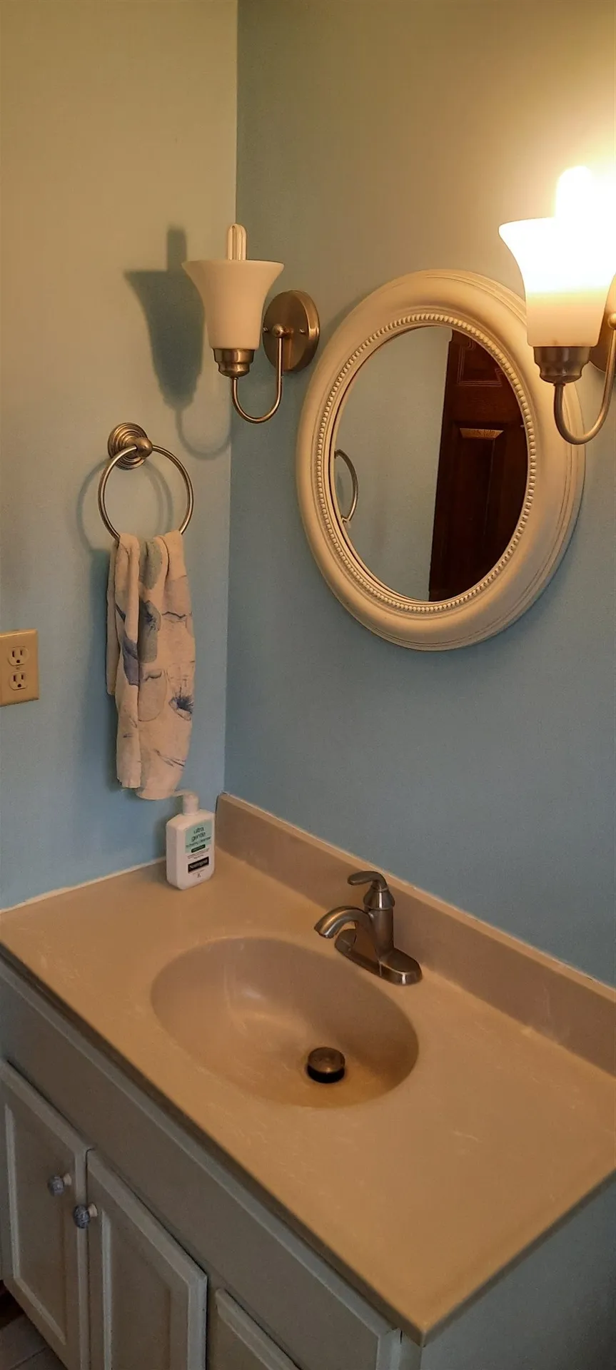 721 Salmon Falls Road Rochester NH 03868